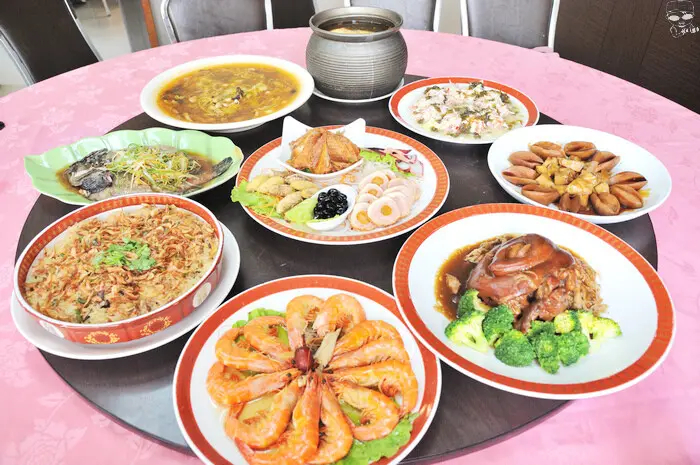 台中海鮮餐廳漁人船釣，2023年春節外帶年菜開賣，搶先曝光！12/31之前預訂有利多！