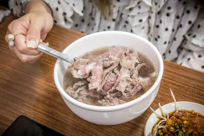 安平老街周邊小吃推薦：助仔牛肉湯/ WalkerLand窩客島整理提供 未經許可不可轉載