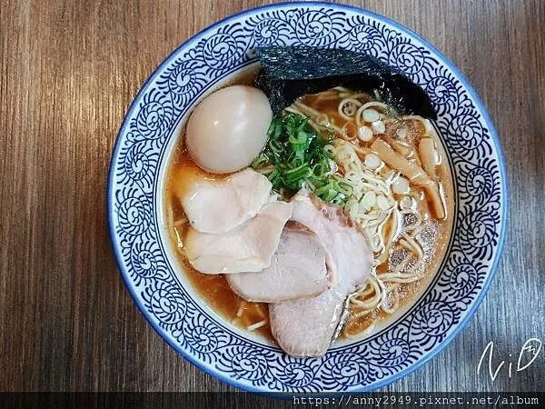 [台北中山]麵屋一燈拉麵 Menya ITTO Ramen。特製濃厚魚介沾麵。季節限定泰香翡翠沾麵(已歇業)