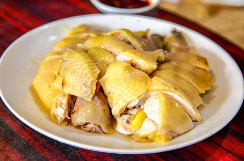 宜蘭縣冬山鄉晨溪餐廳｜不輸陽明山土雞！超Ｑ彈白斬跑山雞，低調鄉土料理老店