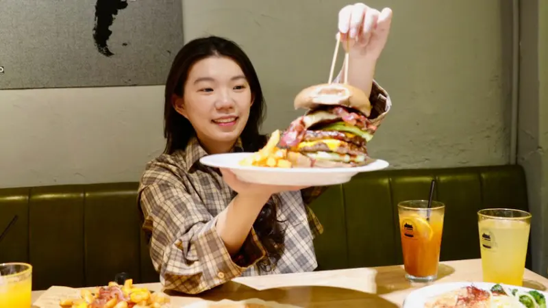 台北市大安區[台北美食] Stan&Cat 史丹貓美式餐廳｜西門必吃聚餐首選！超浮誇美式漢堡必點！