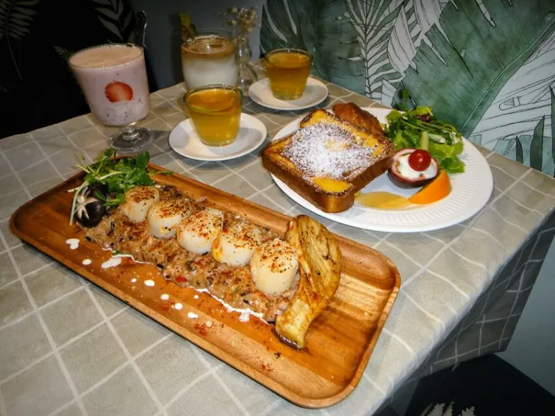 【美食】信義區下午茶推薦「We & Me Cafe」，捷運市政府站咖啡廳、全日早午餐、燉飯義大利麵