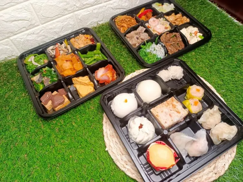 一次享受27種料理!每天限量50盒限時訂購,自取再打88折解放媽媽的好餐盒-福華大飯店珍珠坊外帶9宮格餐盒 @Nancy將的生活筆計本