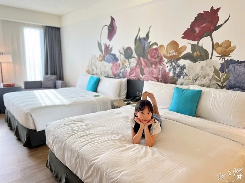 高雄住宿》捷斯旅高雄站前館~ 五星水準親民房價，近高雄火車站及捷運美麗島站，CP 值高