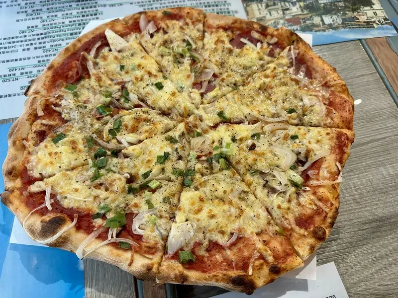 桃園市觀音區桃園美食｜ 西西里披薩店Sicilia Pizzeria，隱藏社區的在地美味。（觀音美食/大園美食/草漯美食）