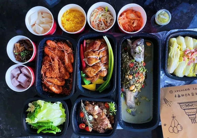 [台北中式]大同區台北車站「君品酒店-雲朗選物」超值又大份量套餐推薦/父親節外帶套餐好選擇/多種優惠套餐供選擇/附菜單