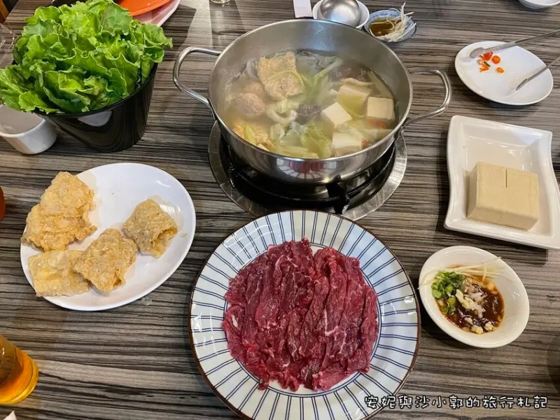 【台南牛肉鍋】這次不再錯過台南美食  老饕必吃溫體牛肉鍋  「鴻牛溫體牛肉火鍋」  鮮美牛肉每天從善化市場