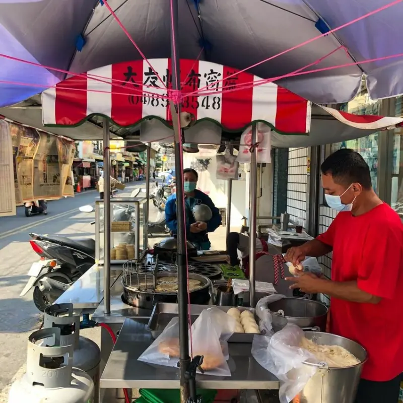 彰化二林在地小吃｜銅板美食｜高麗菜餅