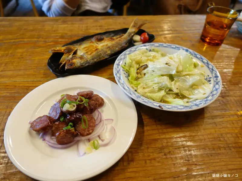 <瑞芳區>近黃金博物館-九份超人氣一夜干專賣還有可愛貓咪唷!!~食不厭~