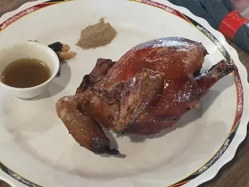 宜蘭礁溪甕窯雞~真正台灣味~荔枝木烤鷄~還有得來速~外帶買鷄免下車服務~