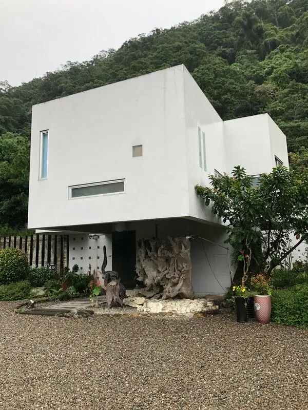 【有朋會館/宜蘭有朋會館/礁溪住宿/villa民宿/親子民宿/泳池民宿/宜蘭礁溪住宿/田馥甄許光漢MV】防疫期間何