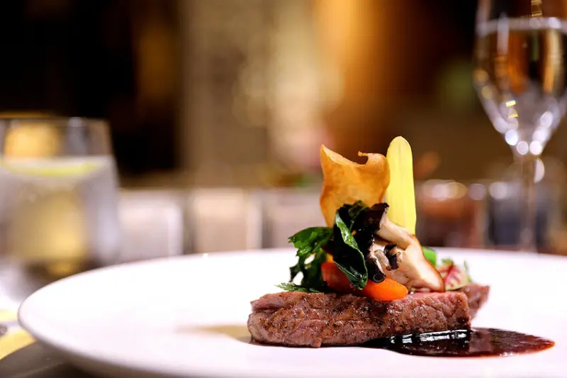 網評4.8星饕客必嚐法餐！感官頂級饗宴 約會、慶生餐廳首選｜席樂法式料理(台中法式餐廳)