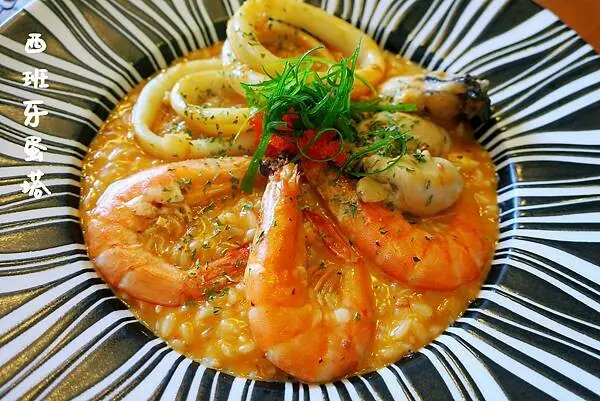 咱倆Our Food Cafe Love｜貢寮海景第一排餐酒館，老宅內吃超霸氣私房料理！東北角濱海公路絕對不能錯過～