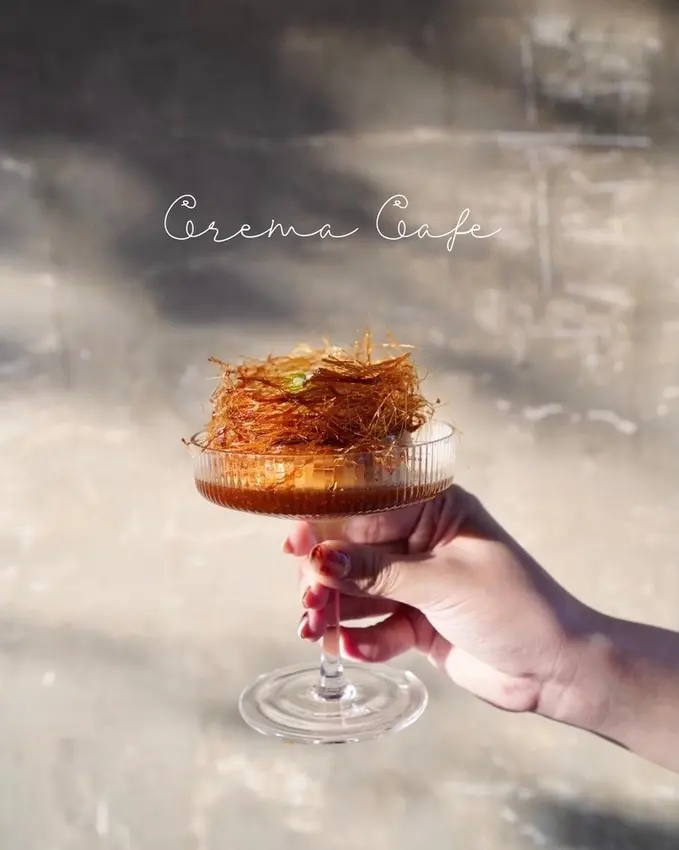 葵瑪咖啡cremacafé - 等一小時也要吃到的焦糖鳥巢布丁，超好拍老宅咖啡廳，寵物友善餐廳，台南咖啡廳推薦