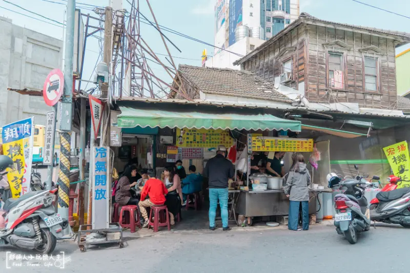 人氣強強滾的人氣小攤，是許多彰化學生的回憶~