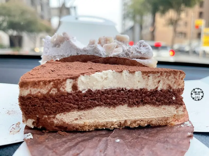 提拉米蘇精緻蛋糕，台中西區美術館附近超人氣25元切片蛋糕，便宜又好吃 - Cyndi loves享食天堂