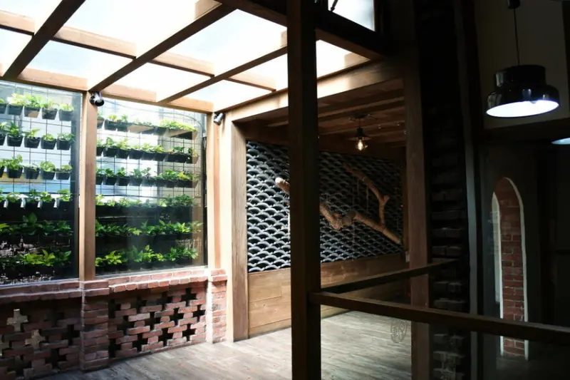 瓦庫燒肉 WOW COOL~老宅吃燒肉、打卡牌子樂趣多!