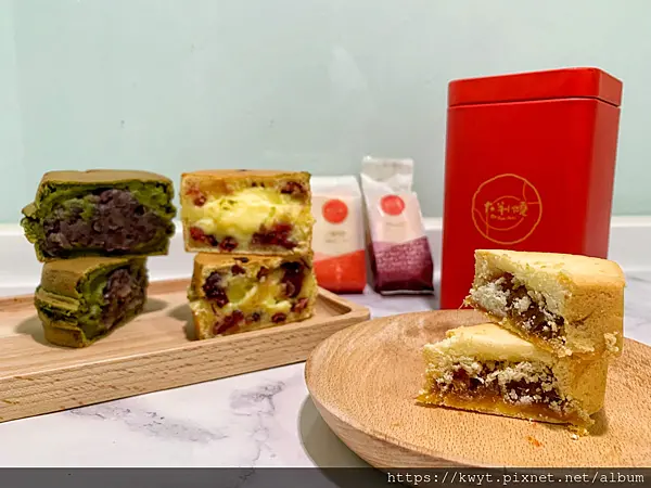 【2021台中伴手禮】大判燒草悟道門市。台中西區下午茶推薦，新品：鳳梨酥禮盒，飽滿餡料！酸甜好滋味｜附菜單