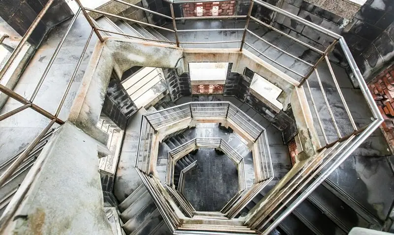 【宜蘭頭城景點】頭城濱海森林公園.ig網美文青紅磚旋梯八角樓