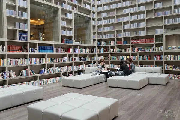 大地酒店》光陰部落藏書閣，北投溫泉與風雅書卷味的結合~獨立湯屋.大眾湯.水療SPA｜新北北投溫泉住宿推薦