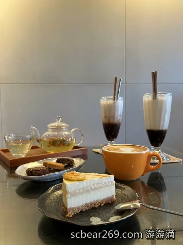 桃園市中壢區【中壢】「養親轅咖啡Jodie Ho cafe．週末限定營業的中藥漢方咖啡館（百年老藥櫃. 藥桌/漢方茶/手沖咖啡/手