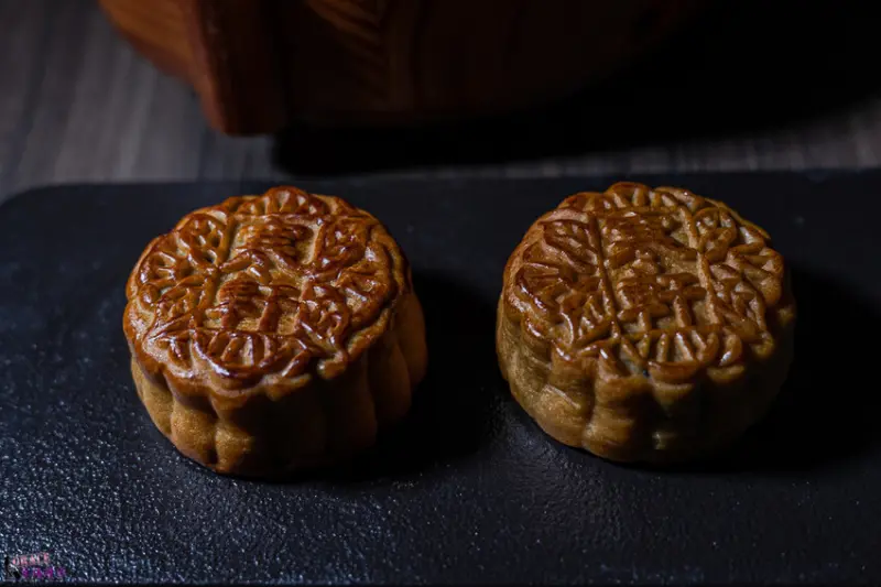 寒軒國際大飯店月餅禮盒｜苓雅區高雄市–軒月圓轉寶盒禮盒超精緻，台灣原木製作很值得收藏