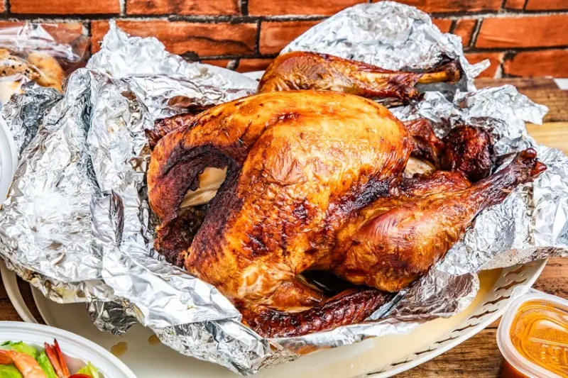 歐華地中海牛排館｜一隻烤雞吃三天！重達6公斤以上史上最大香烤火雞！