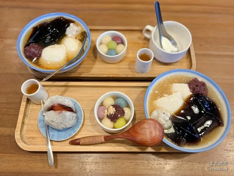 宜蘭縣冬山鄉飛魚食染》鹽滷豆花專賣店，必吃甜點拼盤、草莓大福和京都白玉豆花