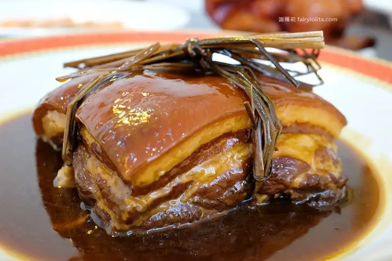 2022外帶年菜推薦！佛跳牆、油淋脆皮雞、黑金東坡肉，預購限量、火速訂光！