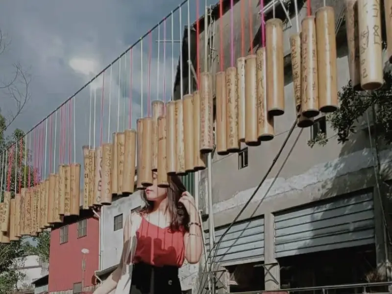 新北市平溪區十分車站｜到十分老街甜蜜約會一日遊【十分幸福．幸福時分】