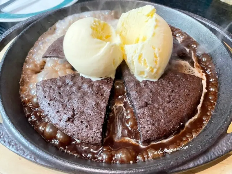 台北 捷運市政府 30 Thirty 老酒館~精緻商業午餐&兼具氣勢與美味鐵板巧克力