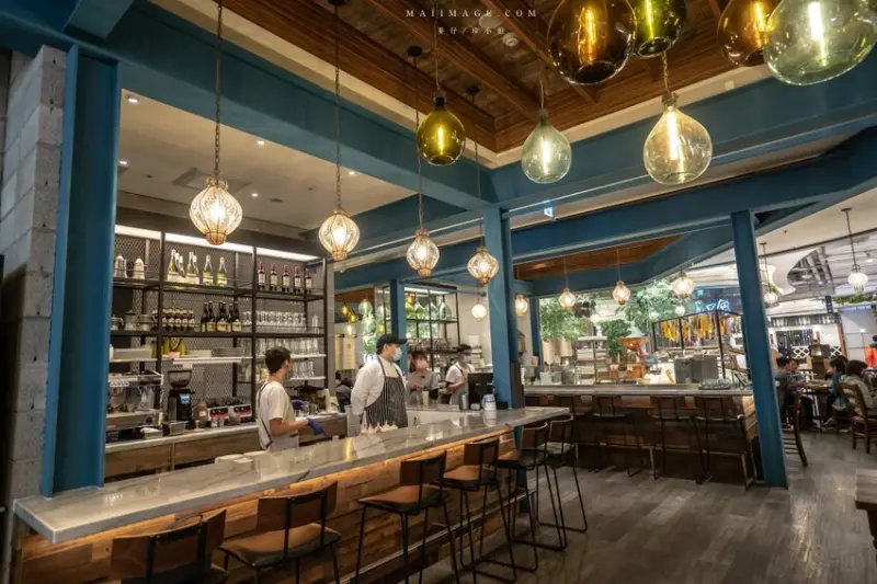 桃園美食｜MOLINO手工義大利麵工場～購物中心裡的老字號義式餐廳，情人節雙人套餐豐富又實惠，現烤披薩手工