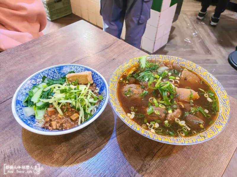 台中春梅家Chunmei｜隱藏在市中心的一間小麵館～
