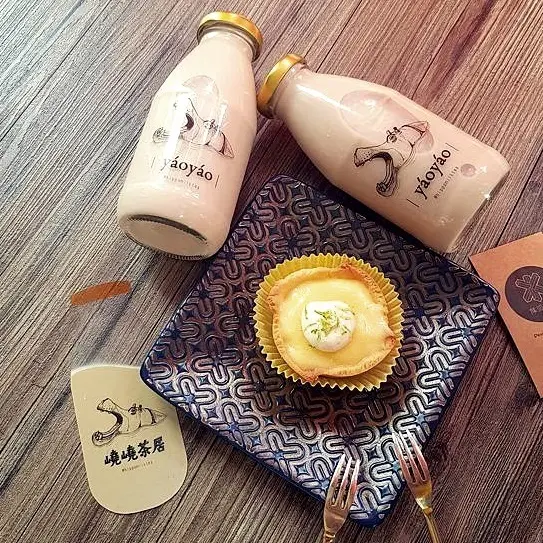 [食記]高雄IG打卡嶢嶢茶居yáoyáo 限定河馬奶茶♥懷舊古厝品好茶/高雄下午茶/高雄咖啡廳