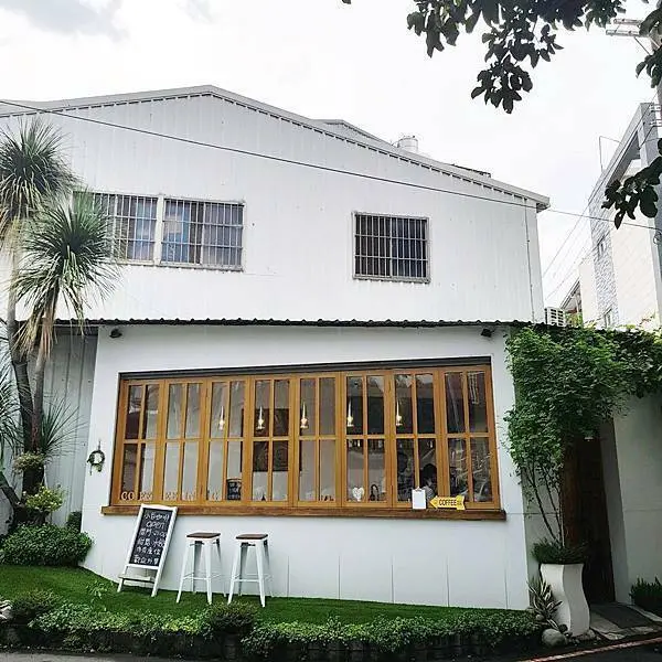 小白咖啡店/蘇安妮 提供