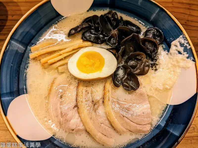 【桃園食記】中壢伍拉麵(五拉麵) - 中原大學商圈排隊名店，可客製化湯頭麵條