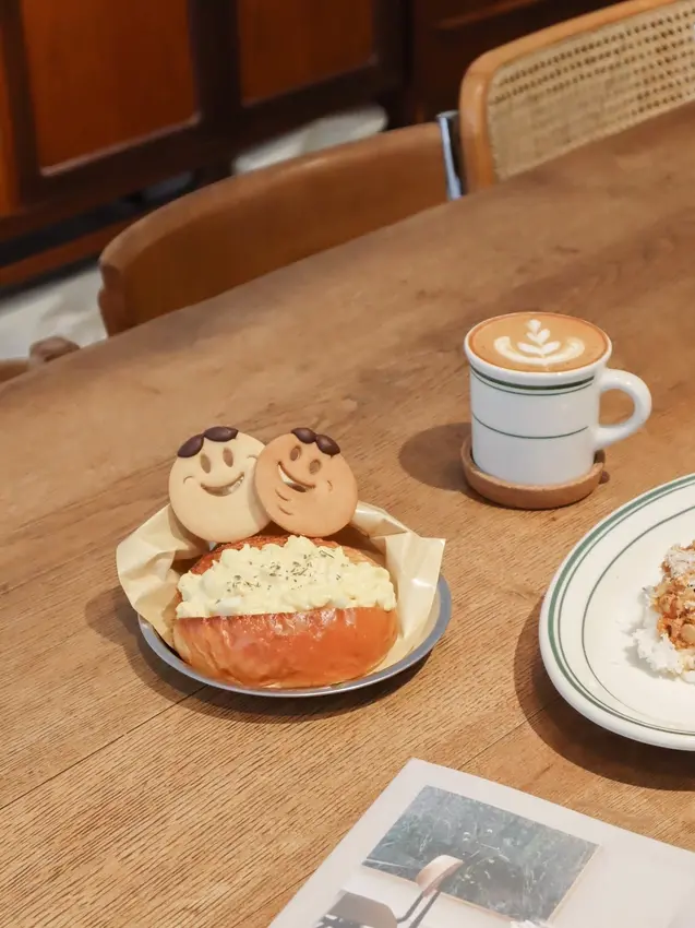 可愛中分哥餅乾就在松山區 還有好吃的起司肉醬飯！