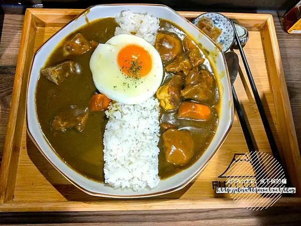 捷運六張犁站美食推薦：富士咖哩FujiCurry / WalkerLand窩客島整理提供 未經許可不可轉載