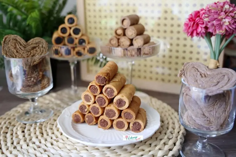 日月潭伊達邵碼頭伴手禮 哖記蛋捲 紅茶蛋捲 姆指蛋捲 必吃散步美食 紅茶霜淇淋/日月潭紅茶