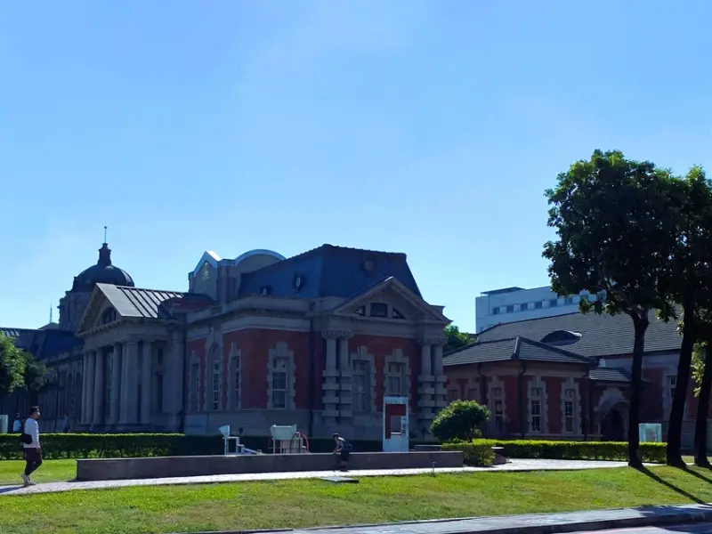 【台南 景點】司法博物館，台南必逛的博物館：建築是古蹟、藏品是法律紀錄，還可以一窺法庭不為人知的風貌