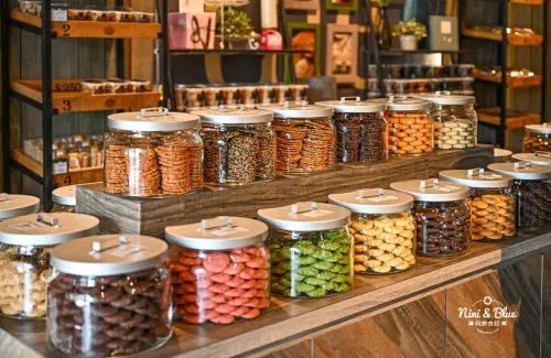 台中大甲隱藏版美食，秤重賣的手工餅乾，秒殺酥超好吃~