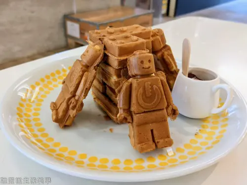【桃園親子餐廳】玩樂磚家 brick maker - 尋找童年回憶，樂高人偶造型餐點