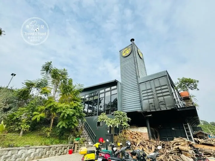 每日新鮮出爐，山中飄香的手作窯烤麵包，黃金傳說（新竹十二寮店） - 魚兒 x 牽手明太子的「視」界旅行