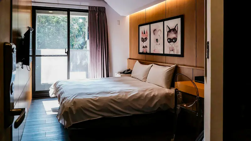 台中住宿 ｜台中逢甲25行館 Taichung FengJia 25 Hotel  每一間都有屬於自己的陽台 輕旅行推薦1千元左右優