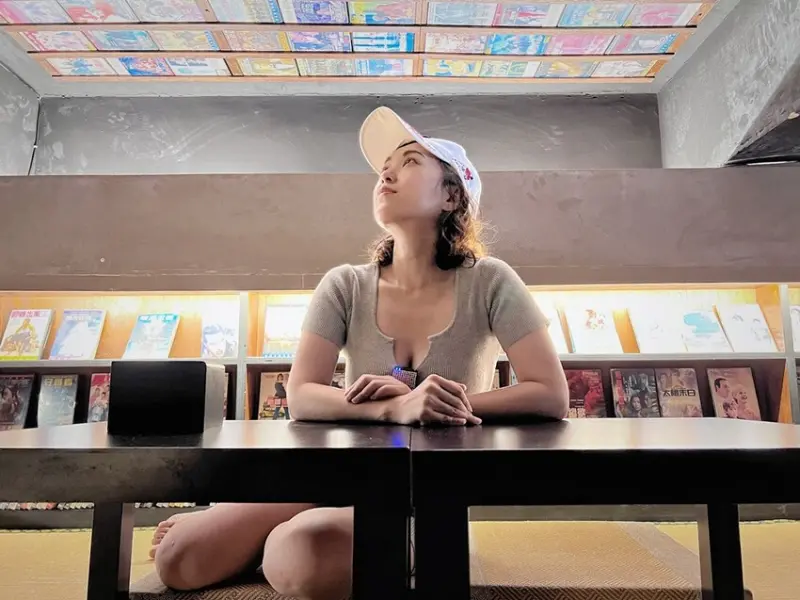 屏東美食/恆春金像咖啡，享受被DVD環繞用餐的氛圍，拍照打卡享美食的好地方！