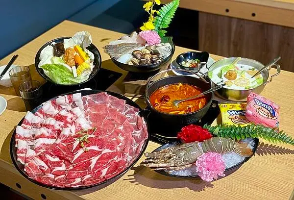 [桃園美食] 肉多多火鍋(桃園中華店)  最歡樂最大火鍋集團  樂多多集團 火鍋第一品牌 @蛋寶趴趴go