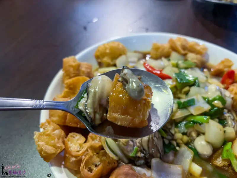 蝦寮食堂｜南竿鄉馬祖–馬祖最熱門的餐廳，沒有預訂一定吃不到，超愛紅糟炒飯