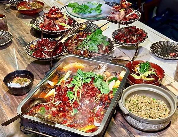 [台南美食] 有你真好 湘菜沙龍  2022米其林推薦湖南菜餐廳 香辣爽口又帶勁 @蛋寶趴趴go