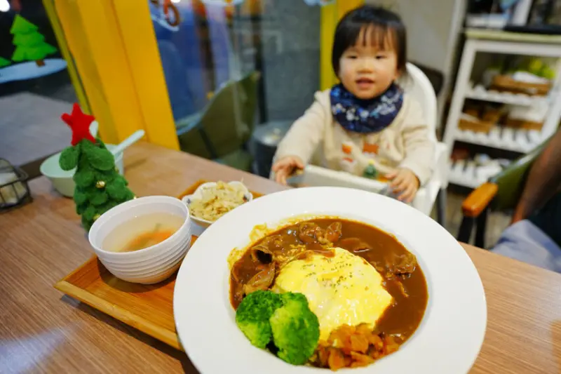新北食記｜林口親子餐廳推薦！食之有情 平日套餐超划算~ 近林口三井outlet餐廳、寵物友善餐廳推薦！ - 奇奇一起玩樂趣