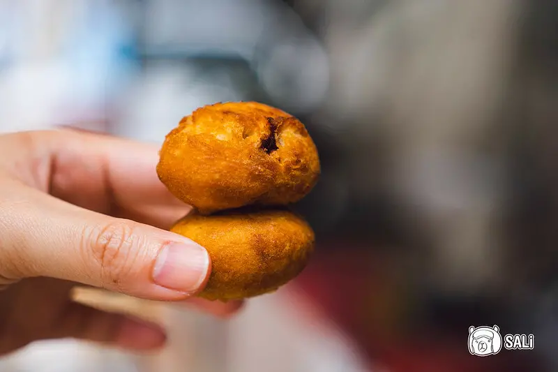 天天饅頭｜第二市場美食，飄香70年，手作紅豆餡料日式炸饅頭，一顆只要6塊錢